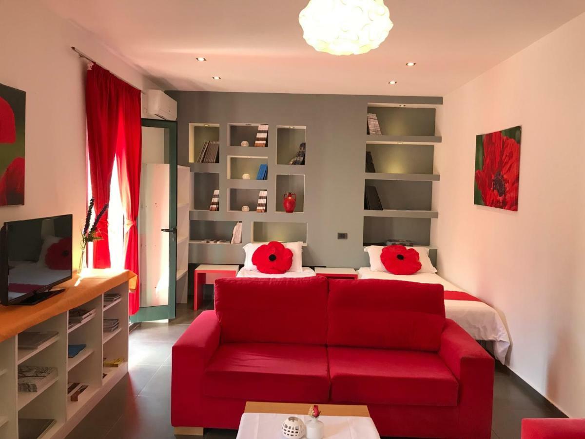 Hotel Rimini Tirana Esterno foto